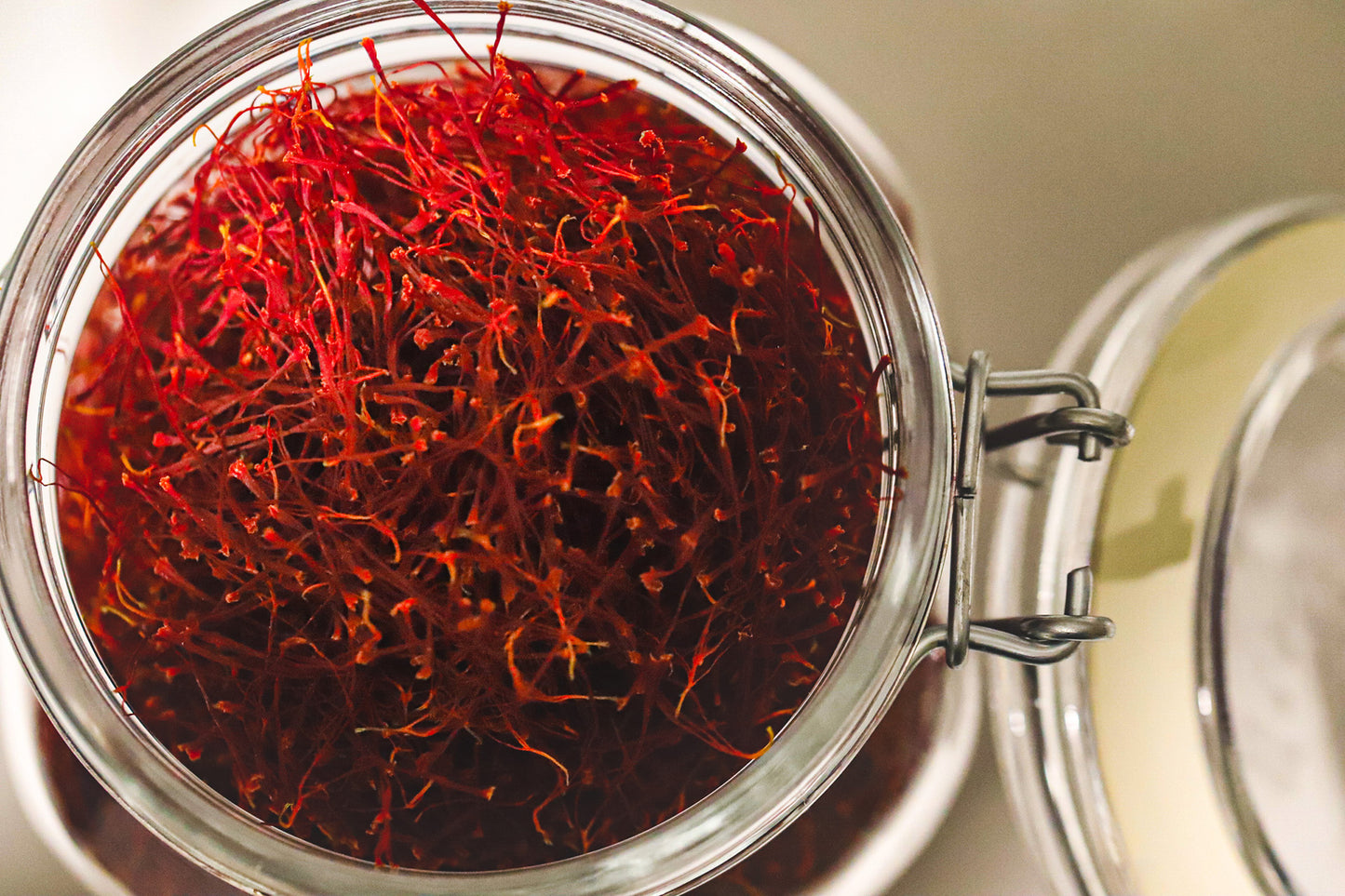 Pure saffron stigmas